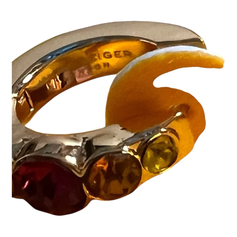 Kurt Geiger London NWT small gold crystal huggie earrings with 5 varied crystals - Picture 7 of 15